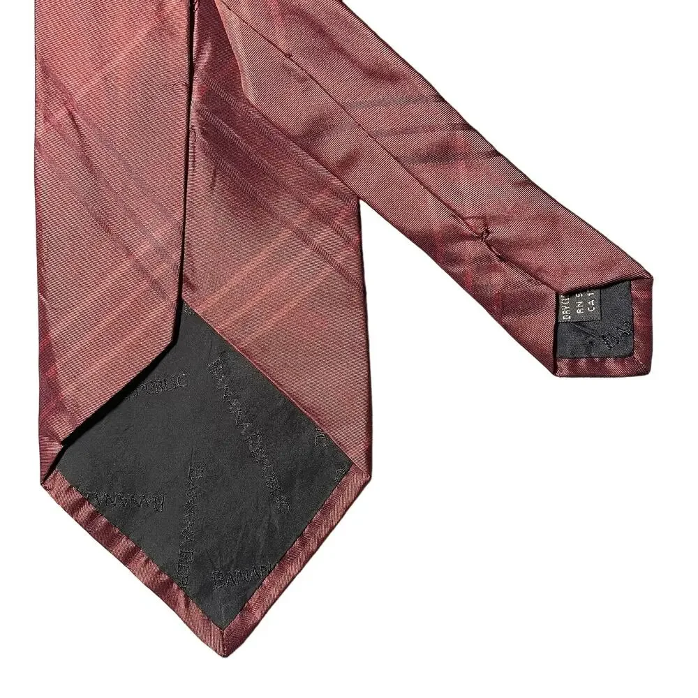Banana Republic 100% Silk Necktie Tie Red Tonal Plaid Italy Career Formal